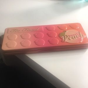 Too face sweet peach eye palette